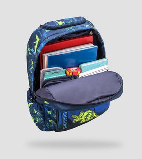 Spacious inner compartments